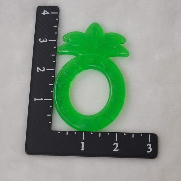 Green Pineapple Baby Teething Ring Silicone Infant Teether Toy - Picture 4 of 5
